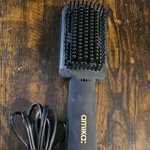 amika Double Agent 2-in-1 Straightening Blow Dryer Brush NWOB
